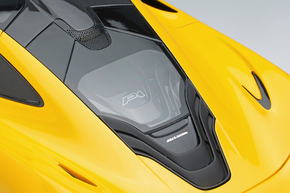 Makeup Co Ltd. 1:18 McLaren P1 2013 (Volcano Yellow)