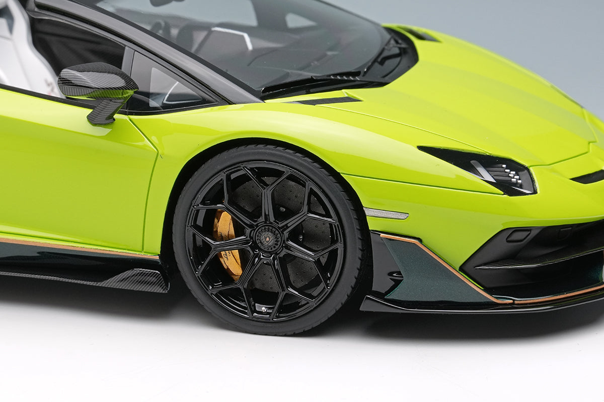 Makeup Co Ltd. 1:18 Lamborghini Aventador SVJ Roadster 2020 Ad Personam 2 tone paint