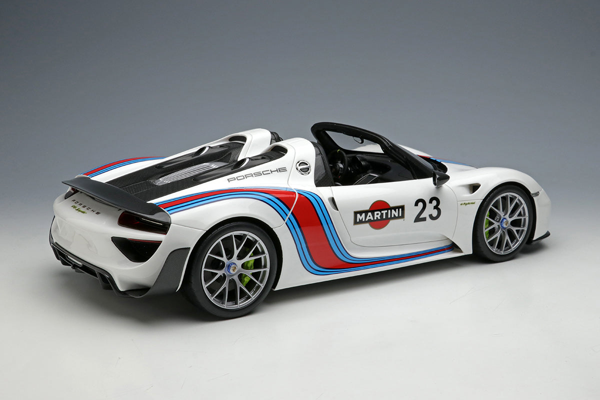 Makeup Co Ltd. 1:18 Porsche 918 Spyder Weissach Package 2011 (Martini stripe)