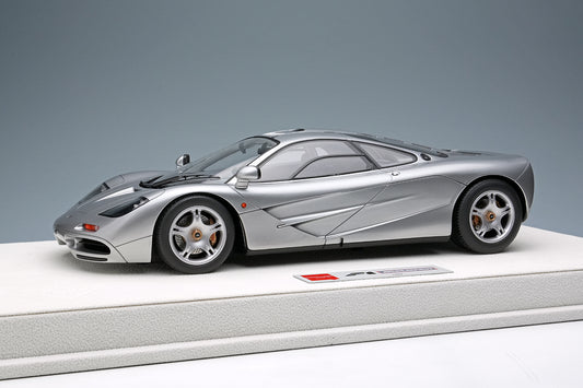Makeup Co Ltd. 1:18 McLaren F1 Road car 1994 (Silver)