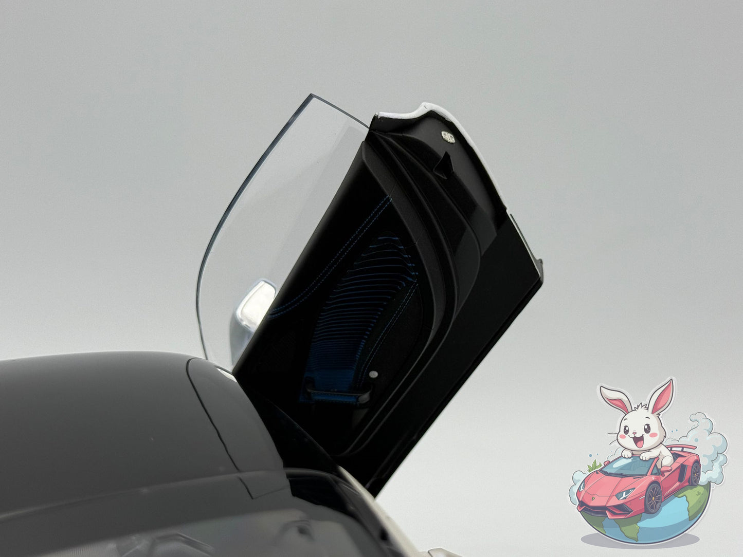 BBR 1:18 Maserati MC20 'OPEN/CLOSE' White Audace black roof