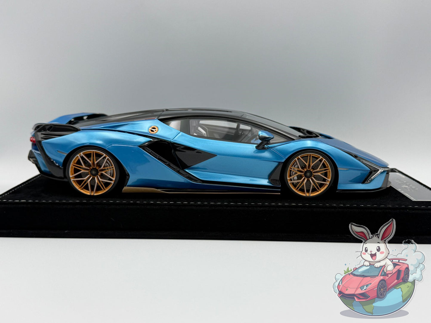 HH Model 1:18 Lamborghini Sian FKP37 (Blue Uranus)