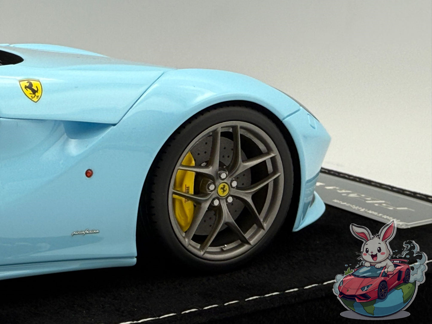 HH Model 1:18 Ferrari F12 Berlinetta (Azzurro La Plata)
