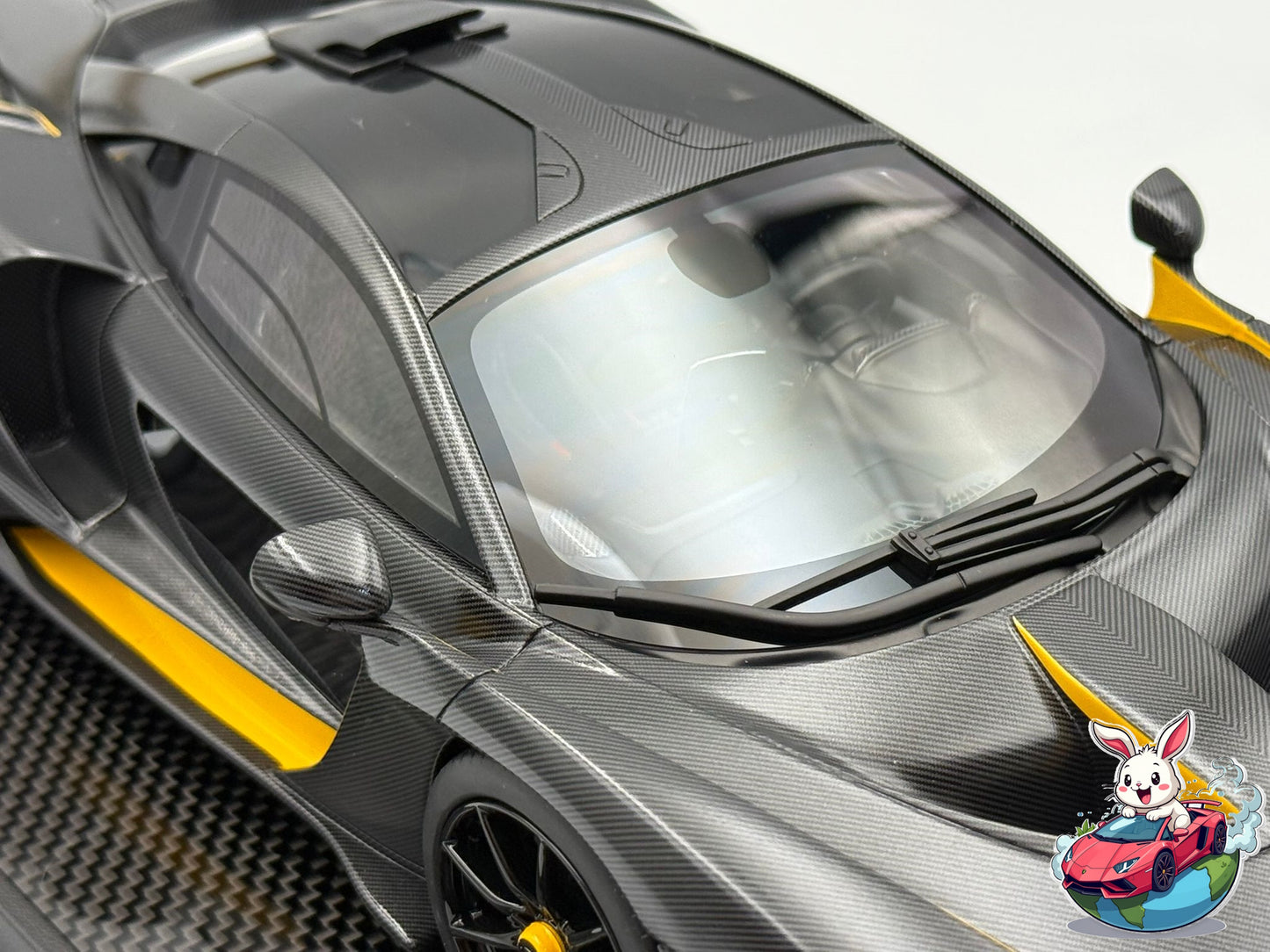 Ivy Merit 1:18 McLaren Senna MSO (Carbon Fiber/Yellow)