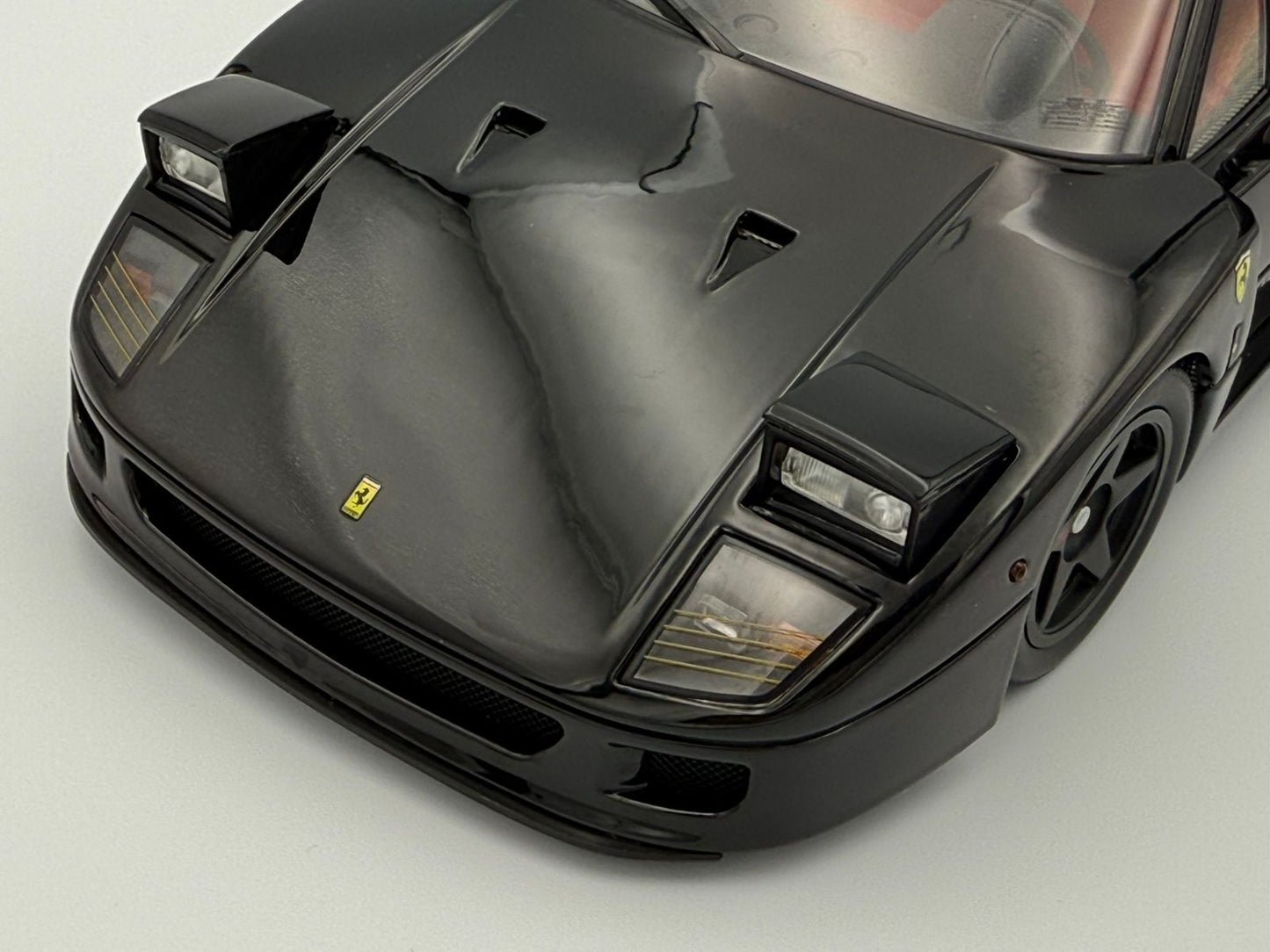 Kyosho 1:18 Ferrari F40 (Black)