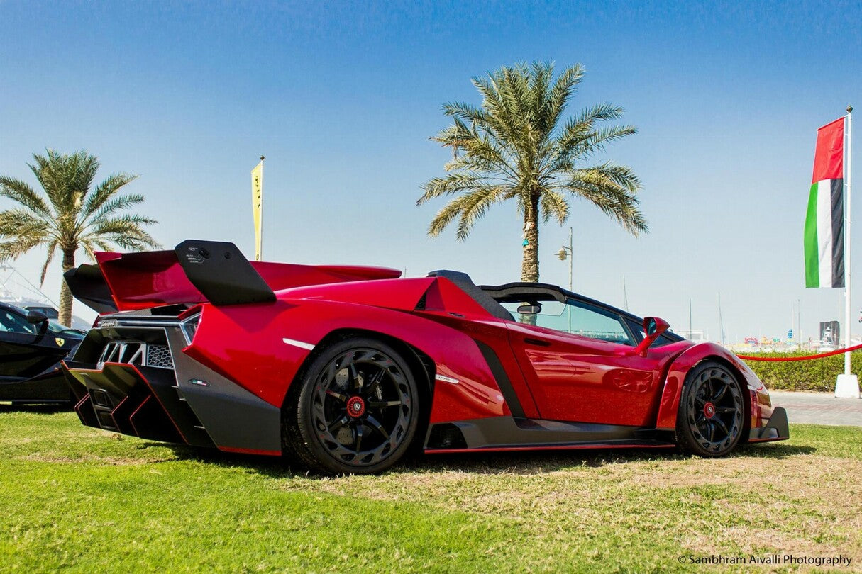 PREORDER HH Model 1:18 Lamborghini Veneno Roadster (Launch Configuration)
