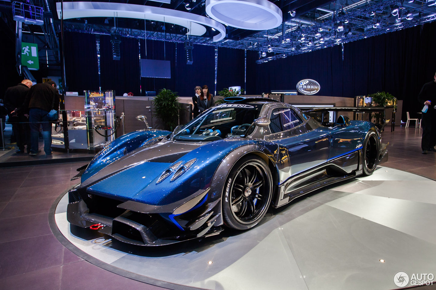 PREORDER HH Model 1:18 Pagani Zonda R (Blue Carbon)