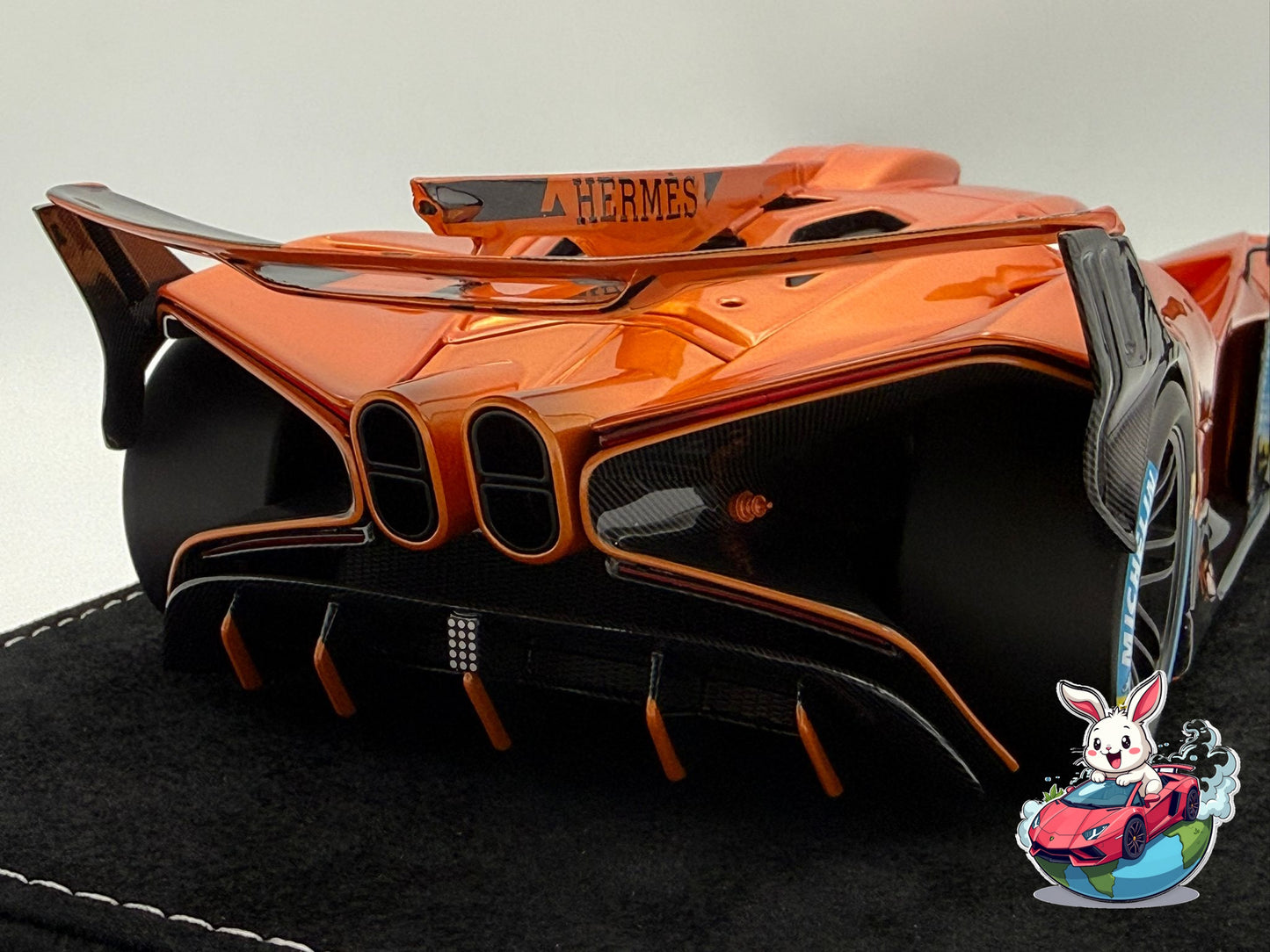Henson & Heaven 1:18 Bugatti Bolide HERMES