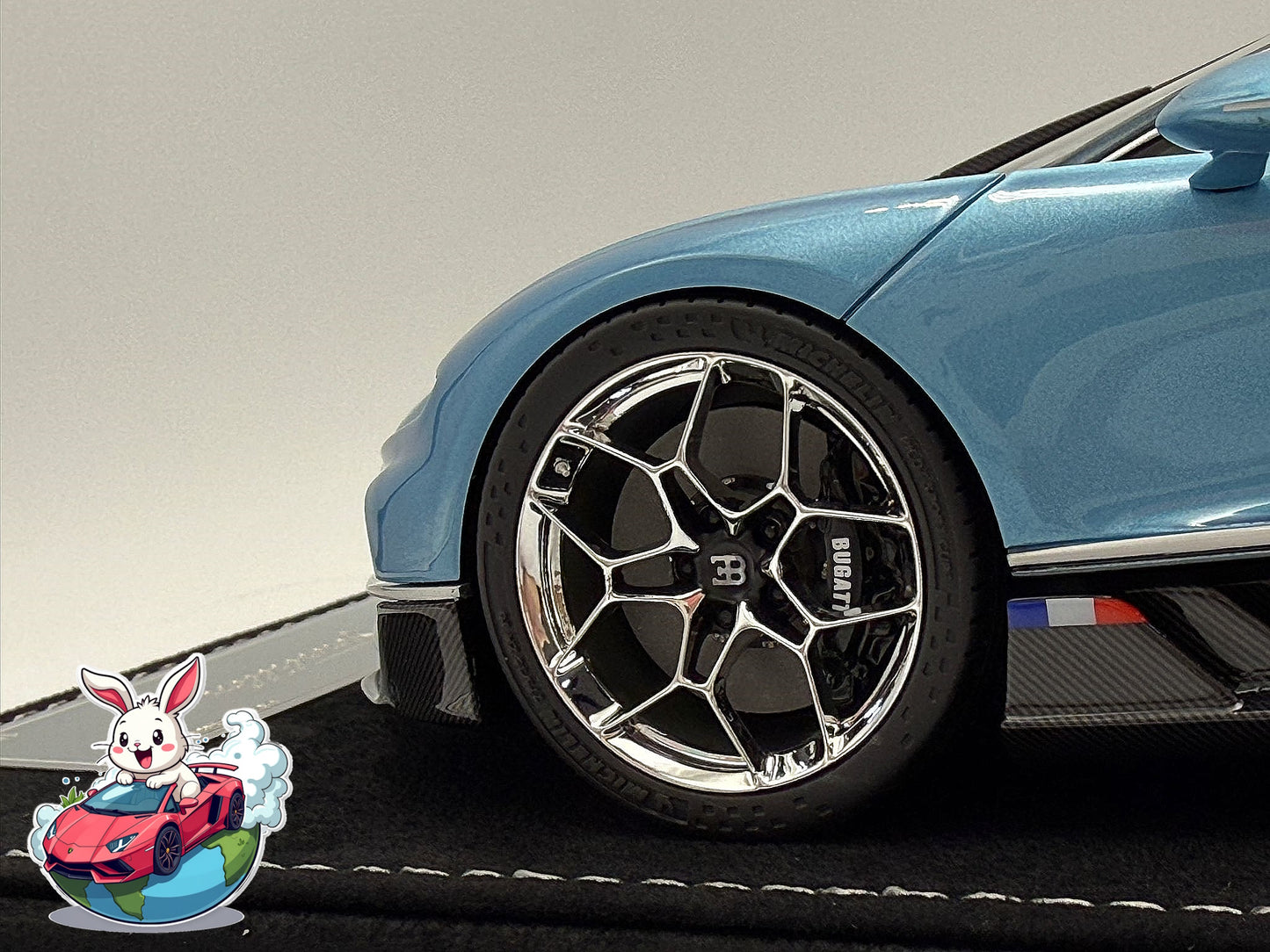 Henson & Heaven 1:18 Bugatti Tourbillon (Silver Blue/Deep Blue)