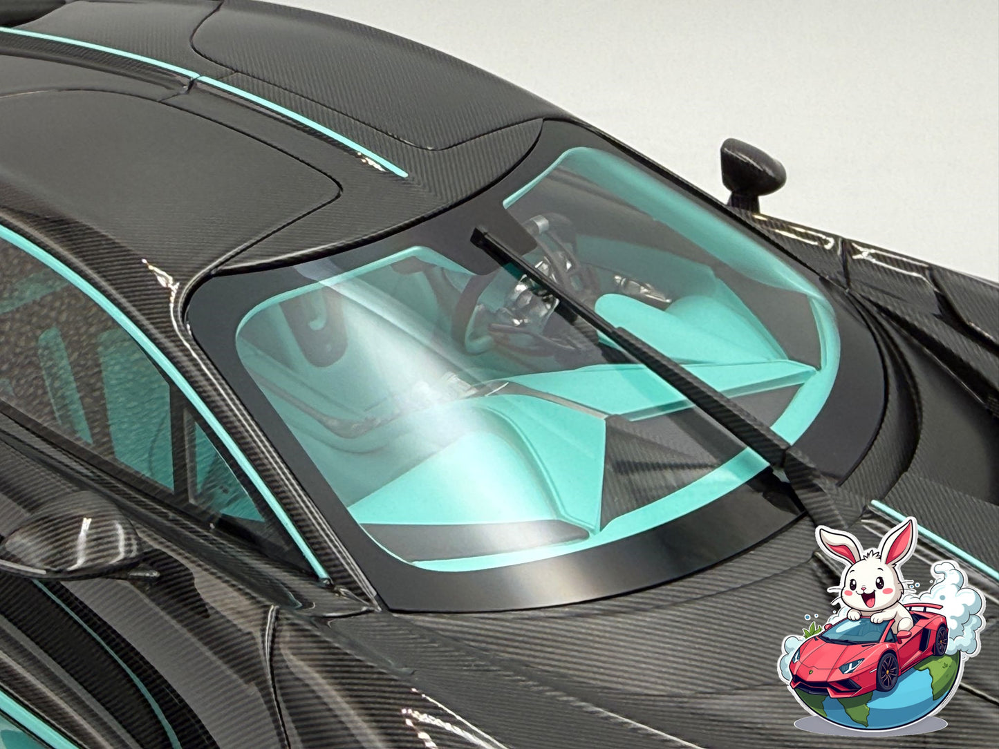 Henson & Heaven 1:18 Bugatti Tourbillon (Black Carbon/Tiffany)