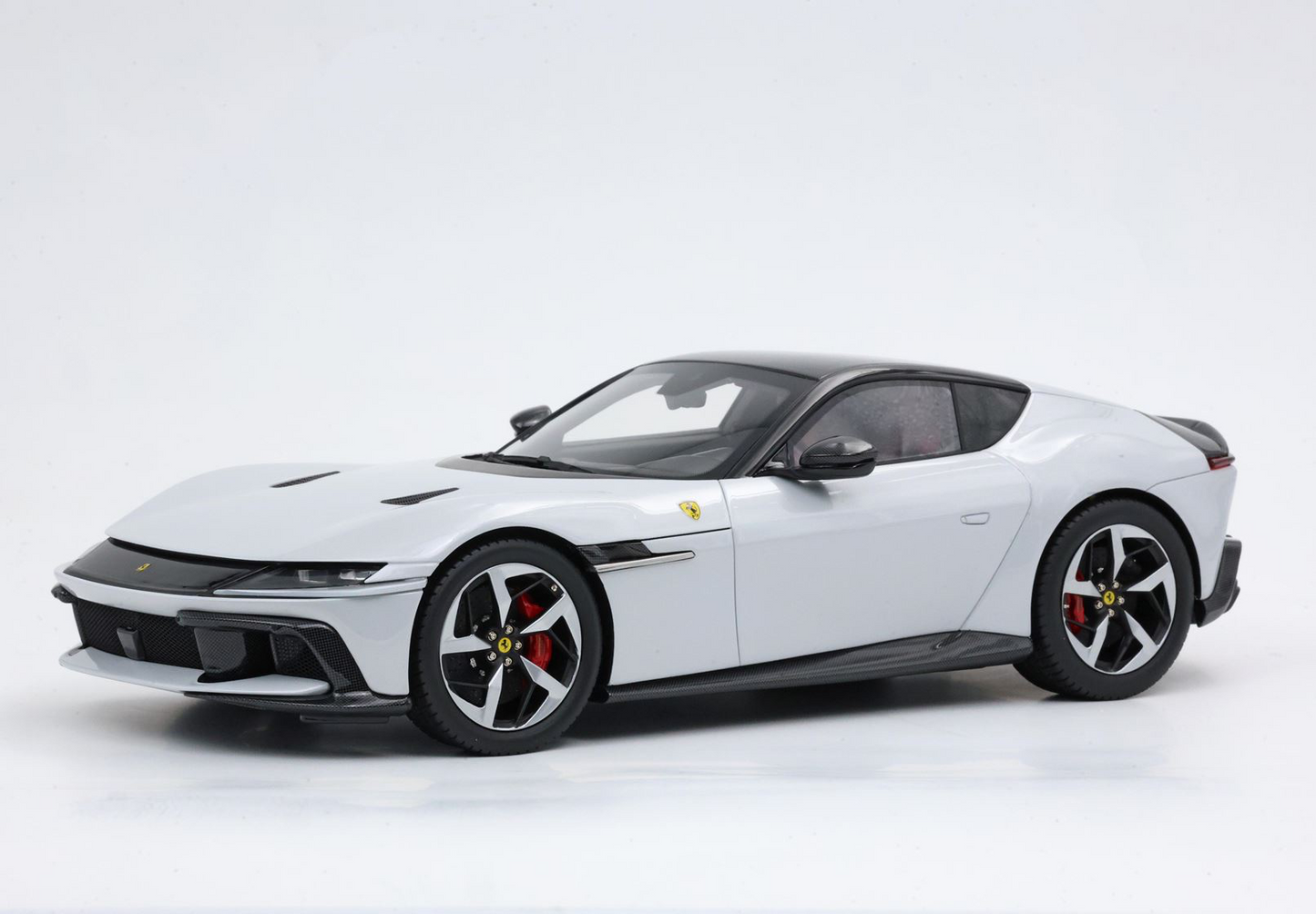 PREORDER BBR 1:18 Ferrari 12Cilindri Coupe (Arctic White)