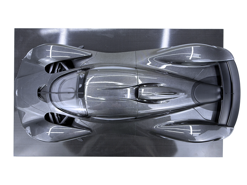 Frontiart 1:8 Aston Martin Valkyrie (Full Carbon)