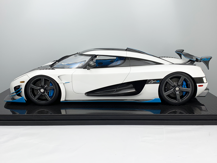 Frontiart 1:8 Koenigsegg Agera RS1