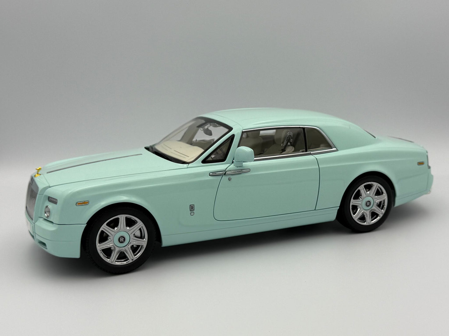 Kyosho 1:18 Rolls-Royce Phantom Coupe (Turquoise)