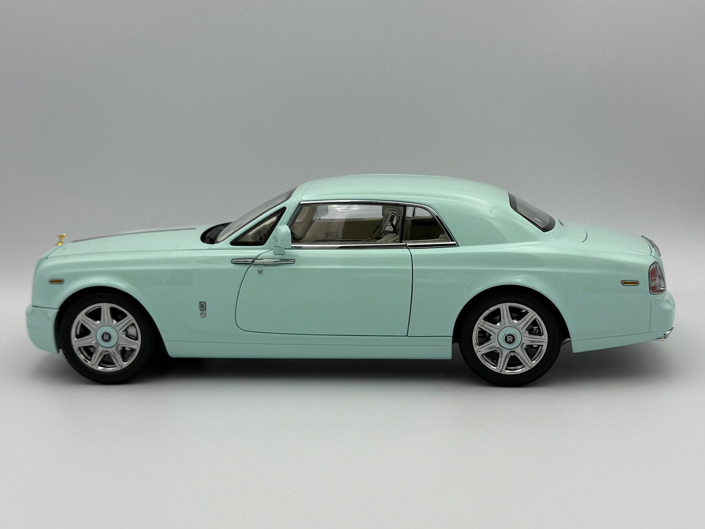Kyosho 1:18 Rolls-Royce Phantom Coupe (Turquoise)