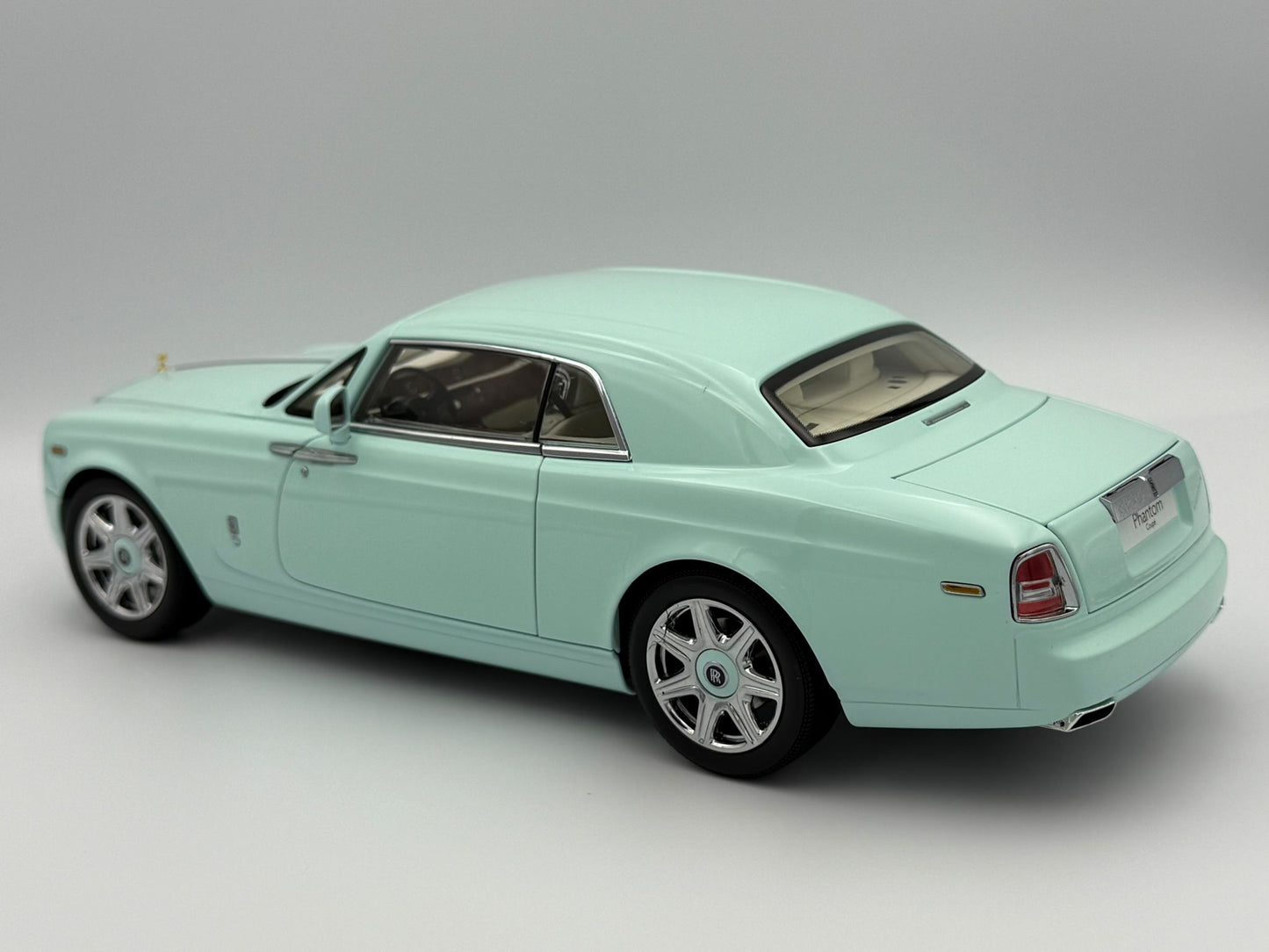 Kyosho 1:18 Rolls-Royce Phantom Coupe (Turquoise)