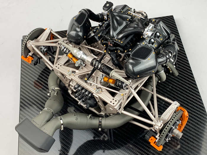 Frontiart 1:6 Koenigsegg Jesko 'Engine Model"