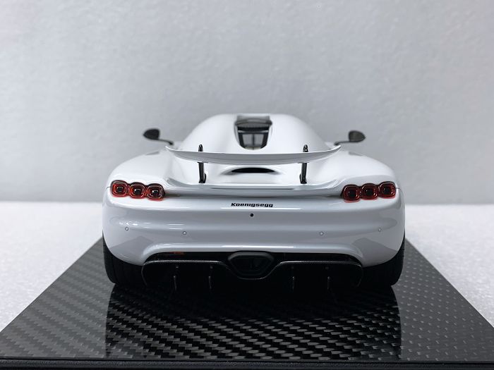 Frontiart 1:18 Koenigsegg CC850 (White)