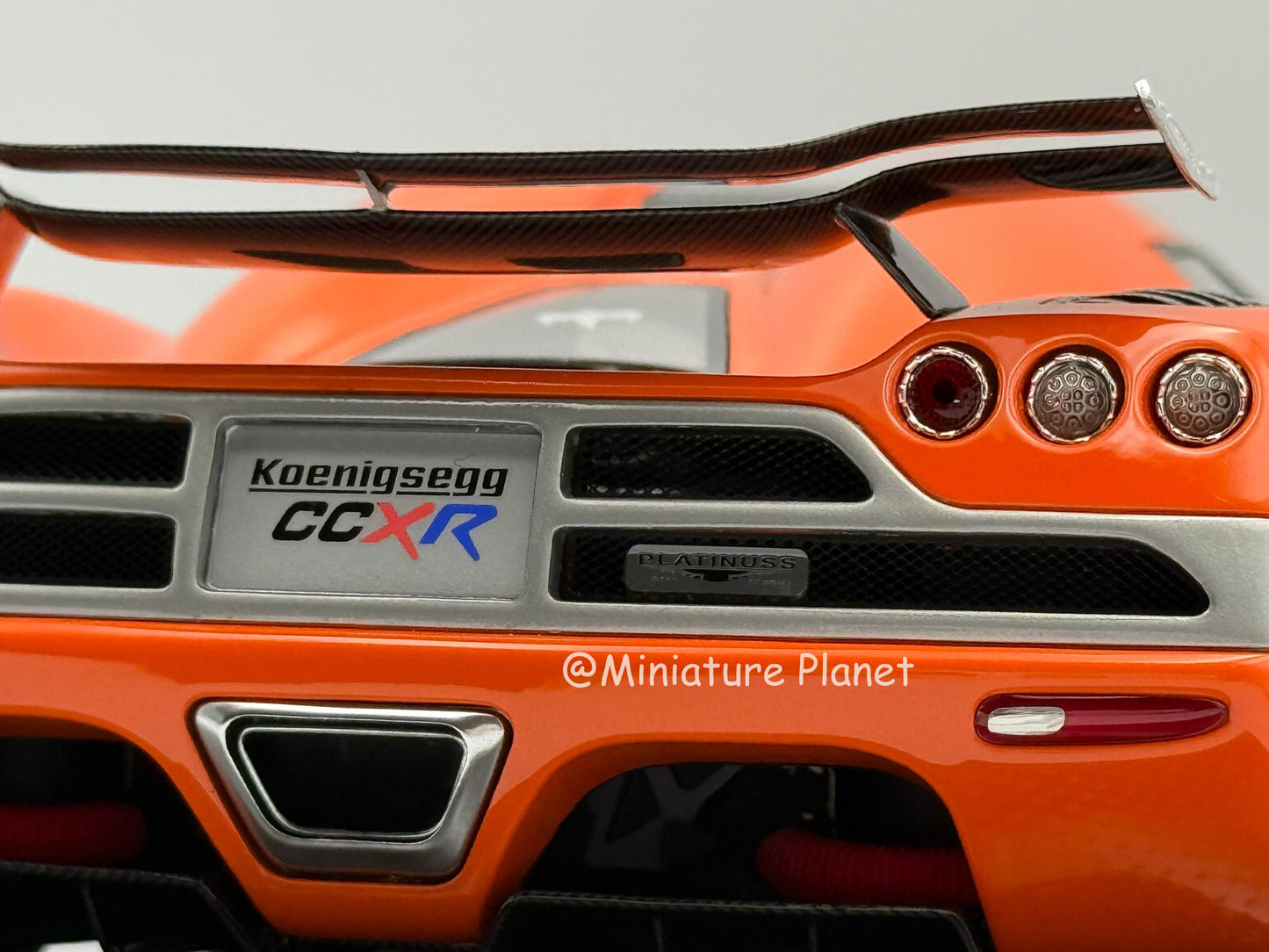 VMB 1:18 Koenigsegg CCX-R (Lava Orange)