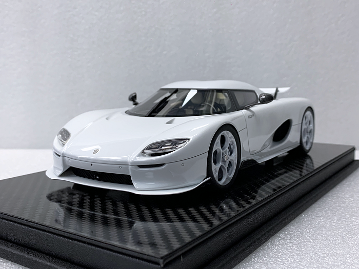 Frontiart 1:18 Koenigsegg CC850 (White)