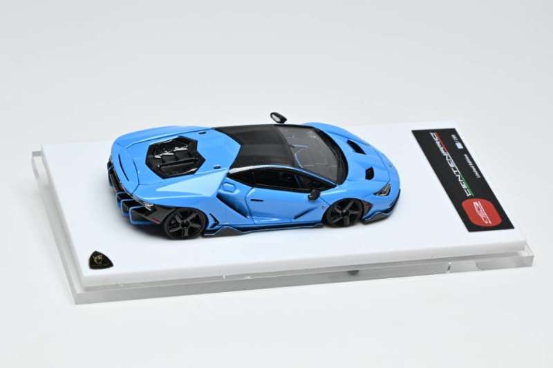 JDL Model 1:64 Lamborghini Centenario LP770-4 (Sky Blue)