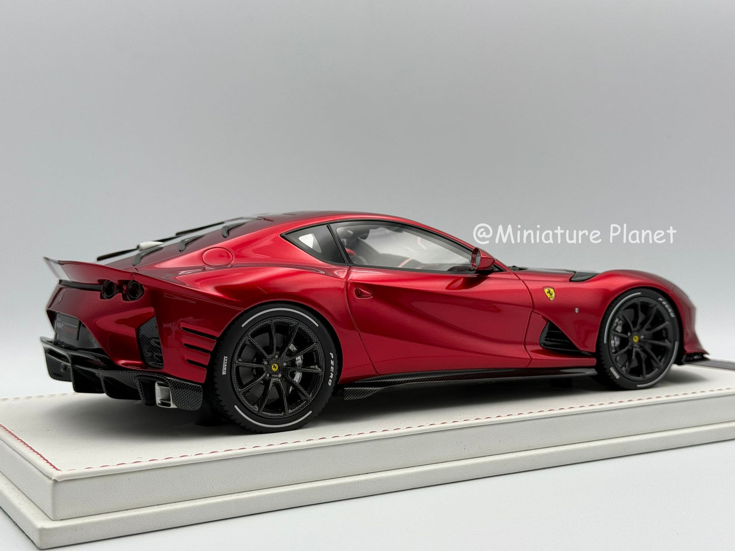 TE Models 1:18 Ferrari 812 Competizione (Rosso F1)