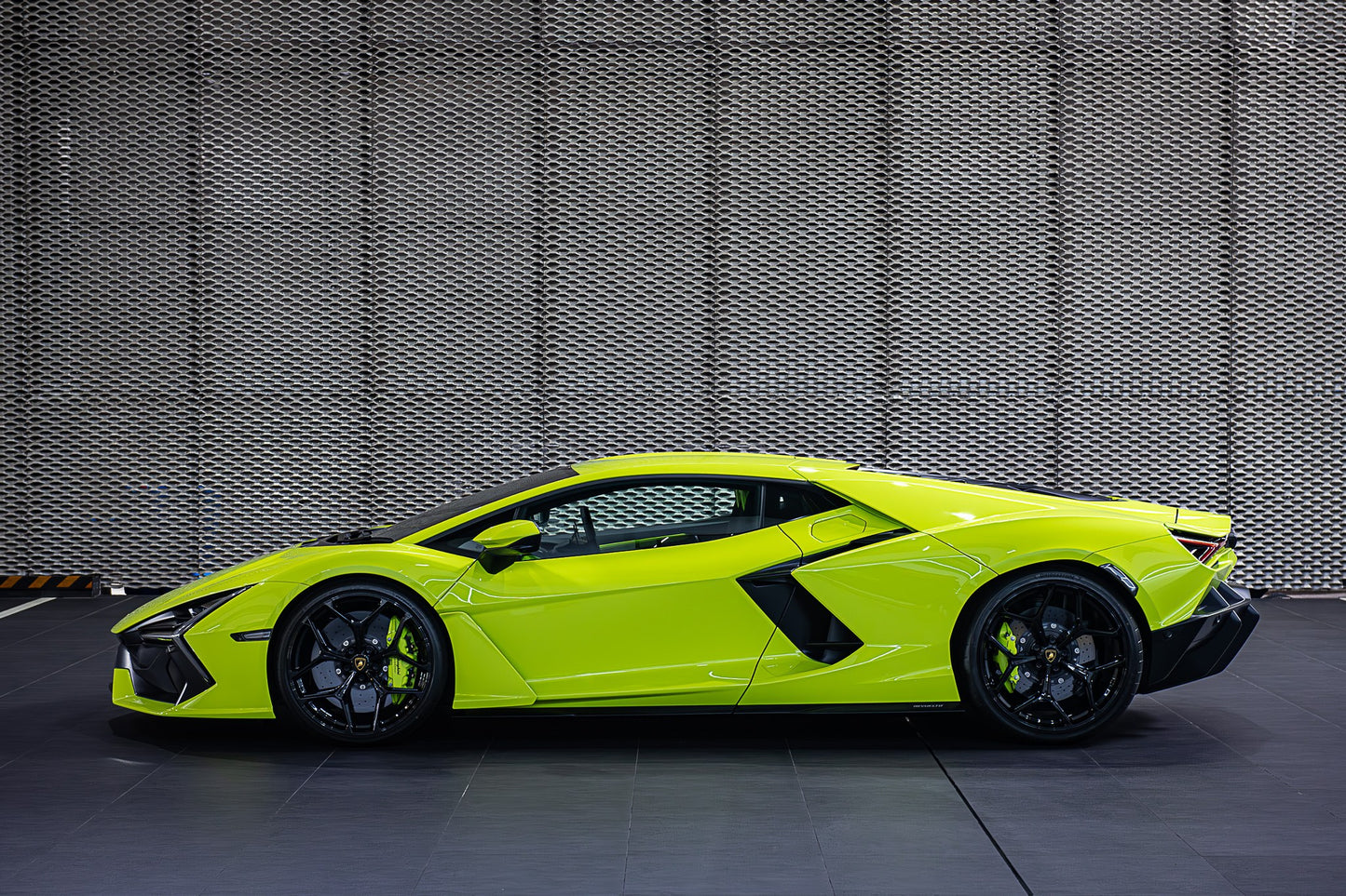 PREORDER Henson & Heaven 1:18 Lamborghini Revuelto (Verde Ithaca)