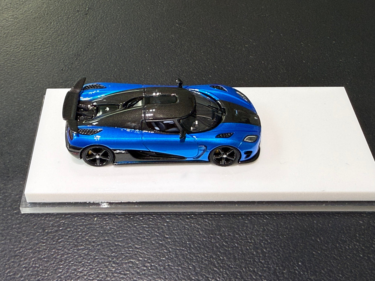 VMB Models 1:64 Koenigsegg Agera HH Monterey Blue