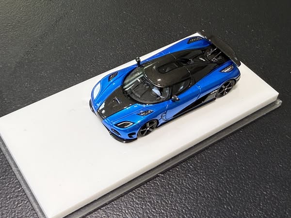 VMB Models 1:64 Koenigsegg Agera HH Monterey Blue