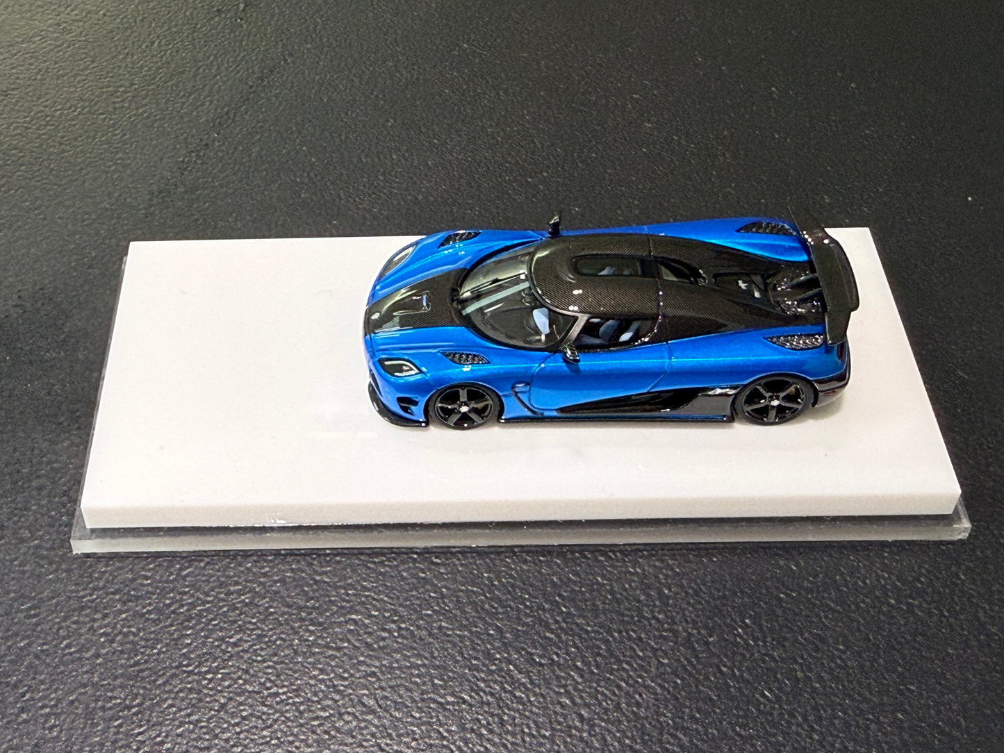 VMB Models 1:64 Koenigsegg Agera HH Monterey Blue