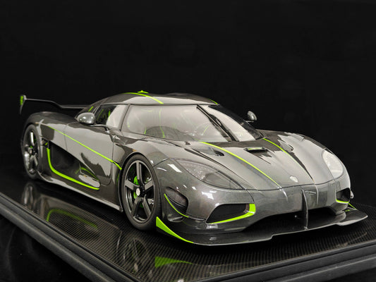 Frontiart 1:8 Koenigsegg Agera R+ (Carbon Fiber/Green)