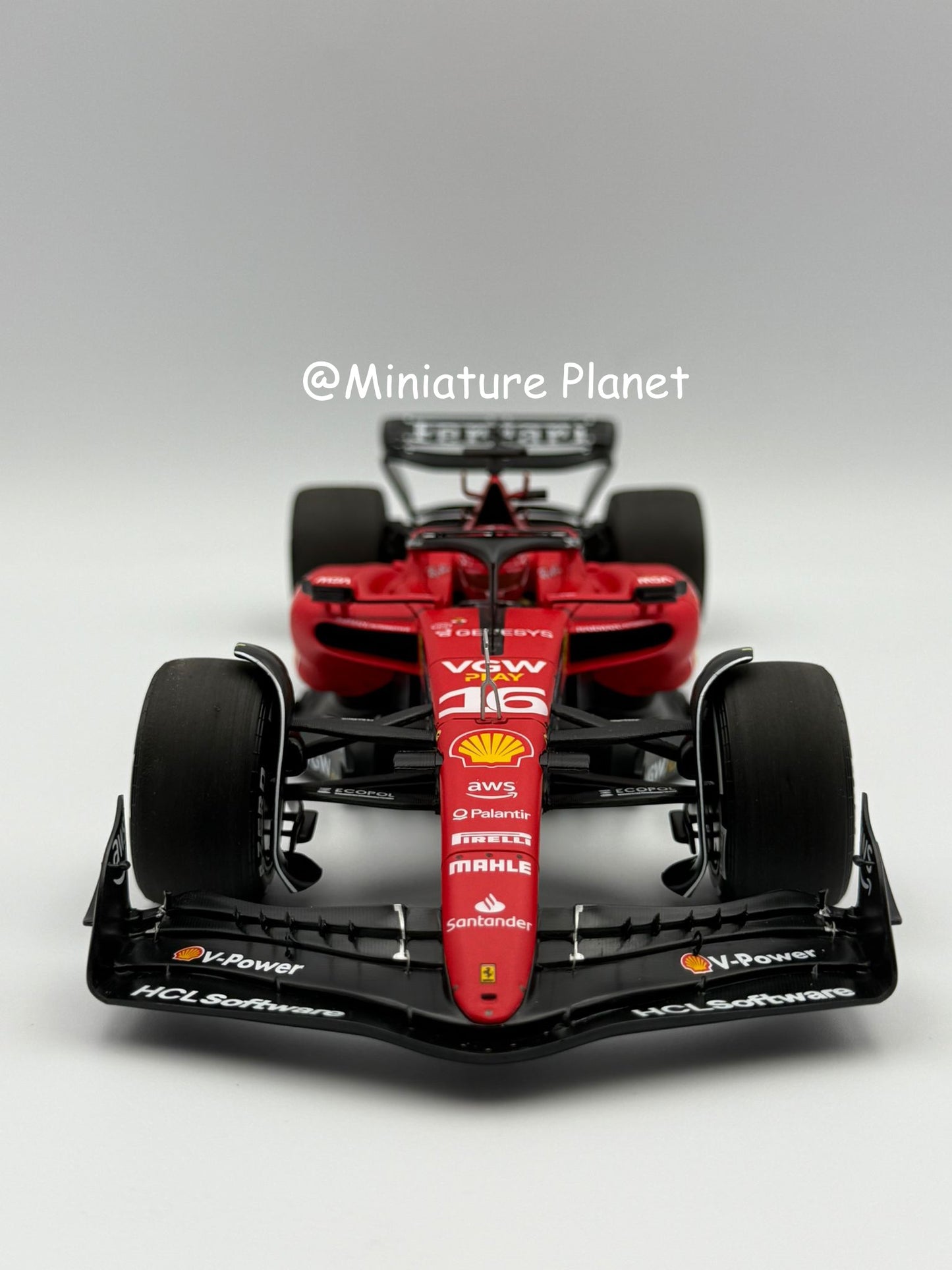 BBR 1:18 Ferrari SF-23 GP Singapore Marina Bay 2023