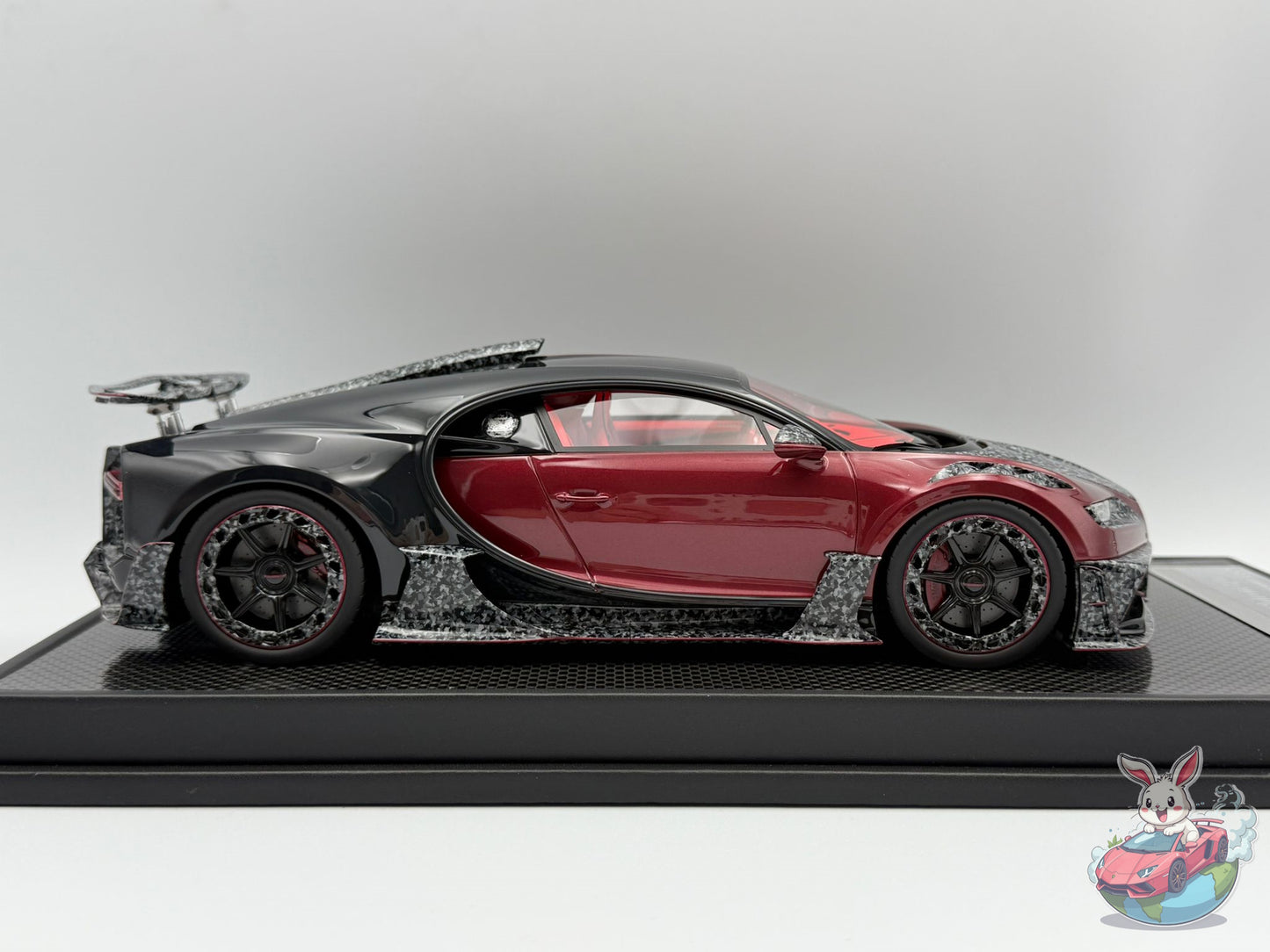 VMB Models 1:18 Mansory Centuria / Bugatti Chiron 2.0 (Red/Carbon)