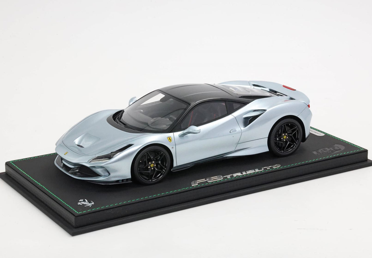 BBR 1:18 Ferrari F8 Tributo (Grigio Titanio/Grigio Medio Roof)