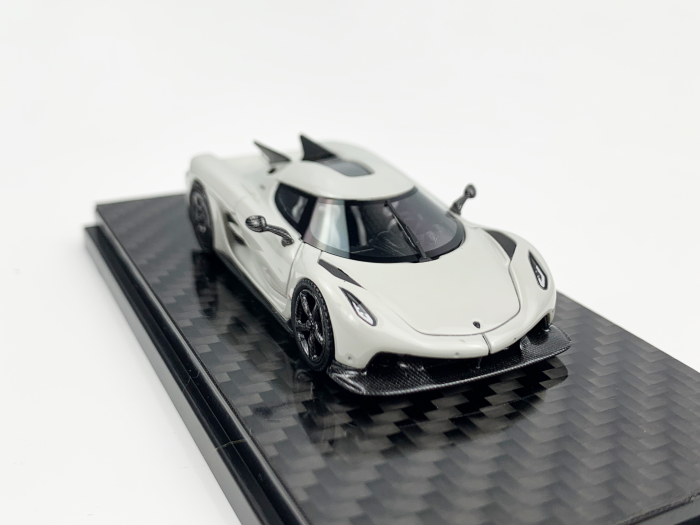Frontiart 1:64 Koenigsegg Jesko Absolut (Battle Grey)