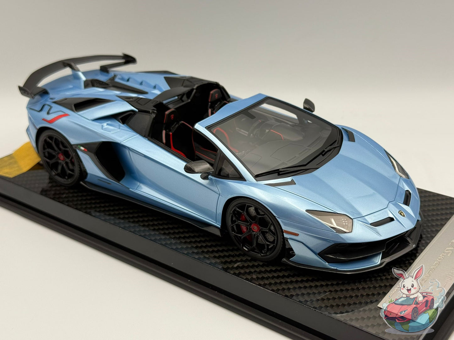 Ultra Unique x Runner 1:18 Lamborghini Aventador SVJ Roadster (Ice Blue) #01/15