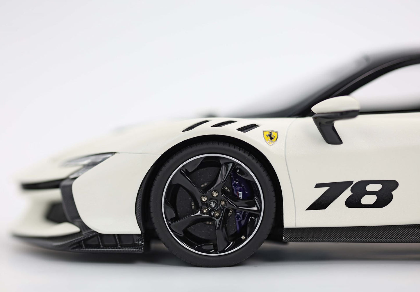 PREORDER BBR 1:18 Ferrari SF90XX Stradale (Italia Matt White)