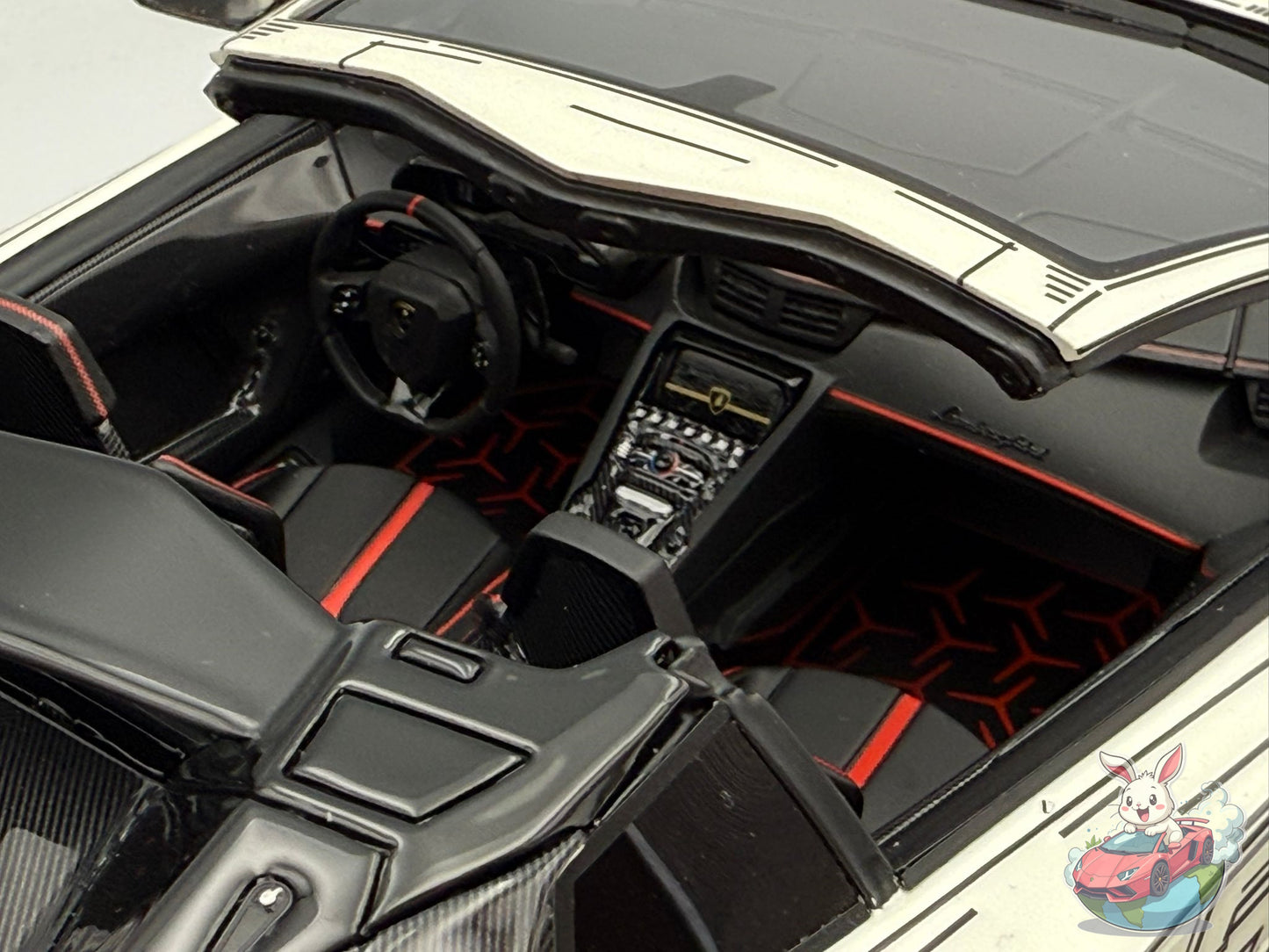 Ultra Unique x Runner 1:18 Lamborghini Aventador SVJ 'Manga-Marker' - Glow