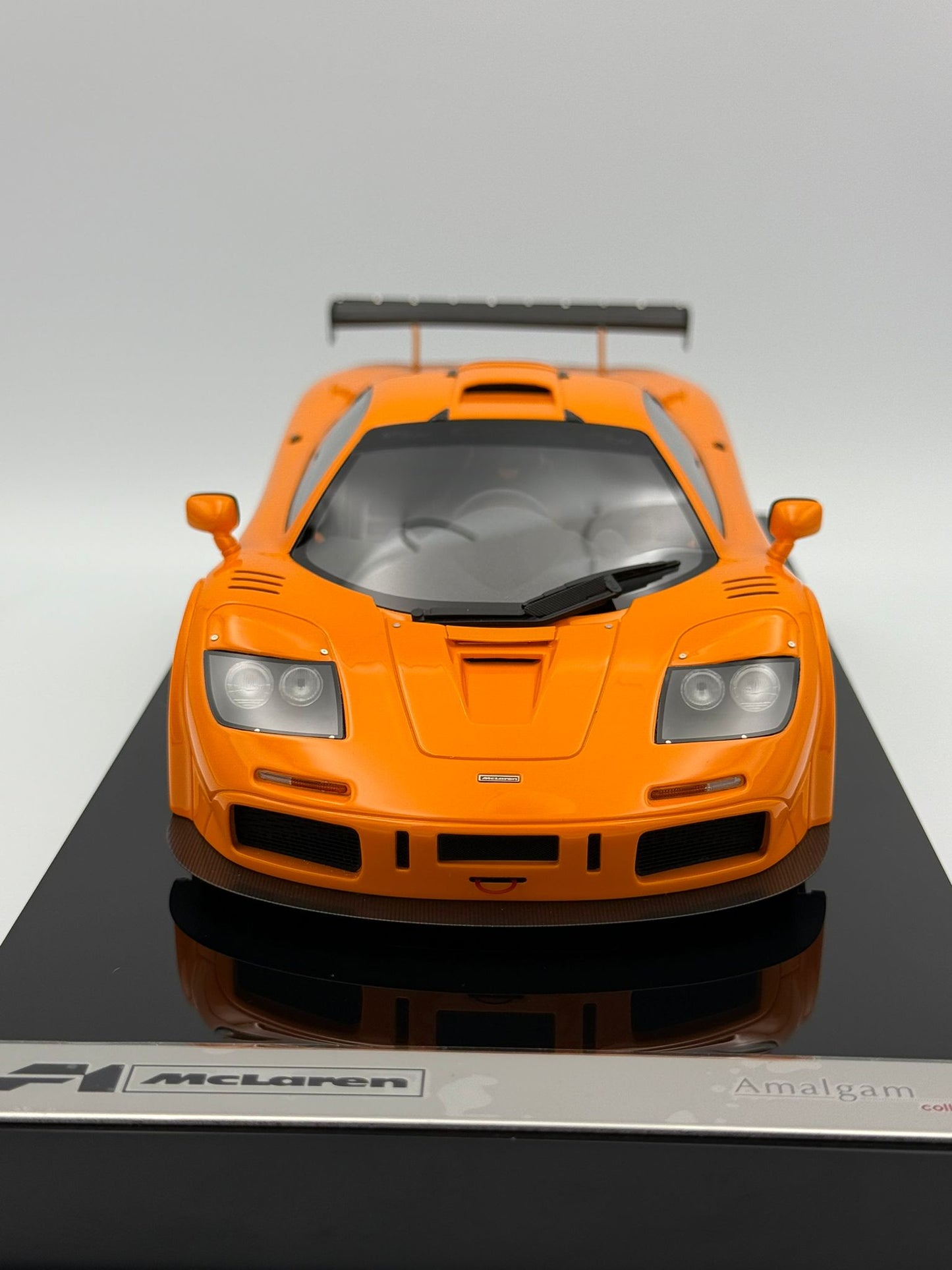 Amalgam 1:18 McLaren F1 LM