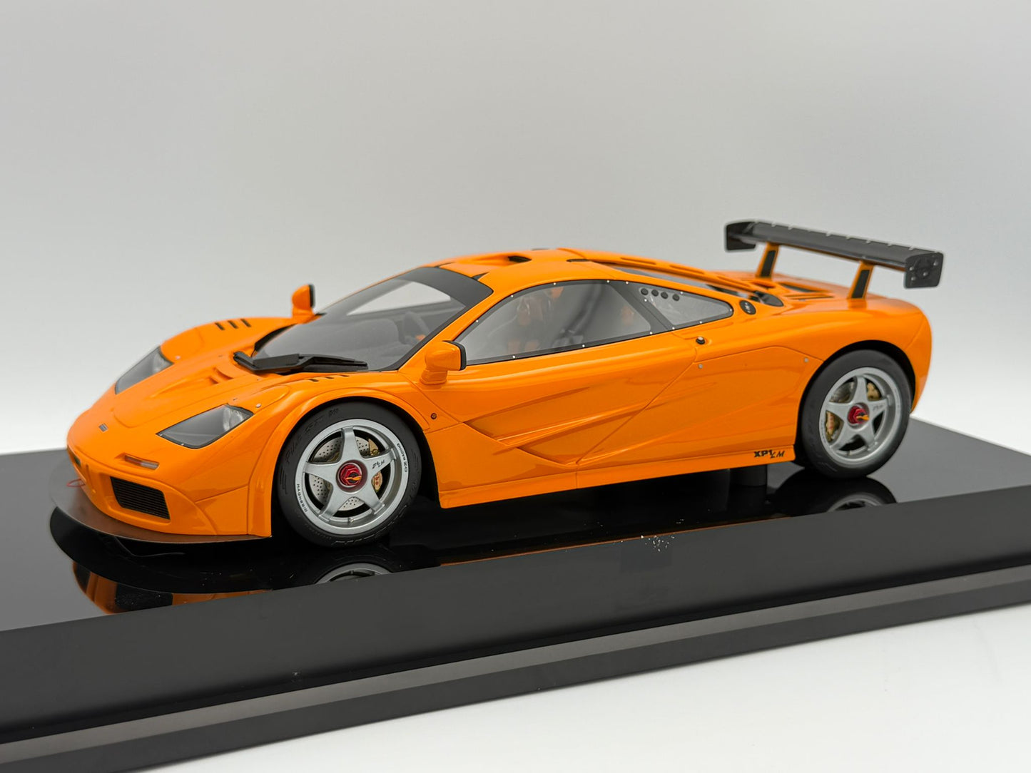 Amalgam 1:18 McLaren F1 LM