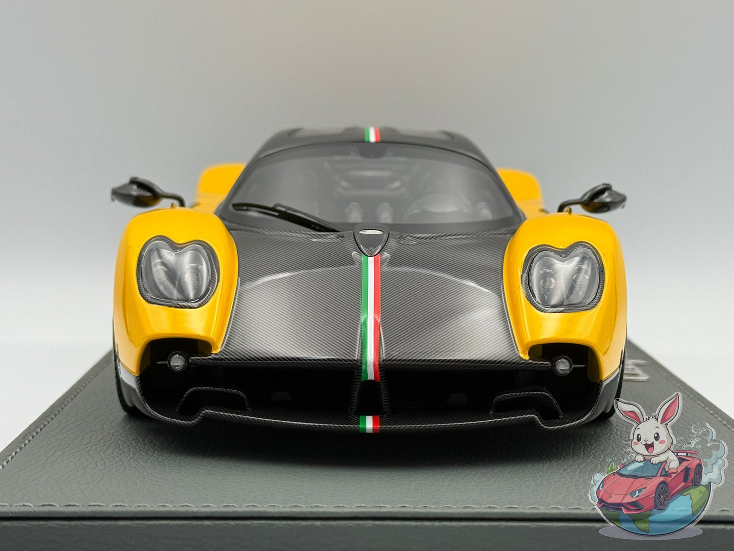 BBR 1:18 Pagani Utopia (Giallo Ginevra)