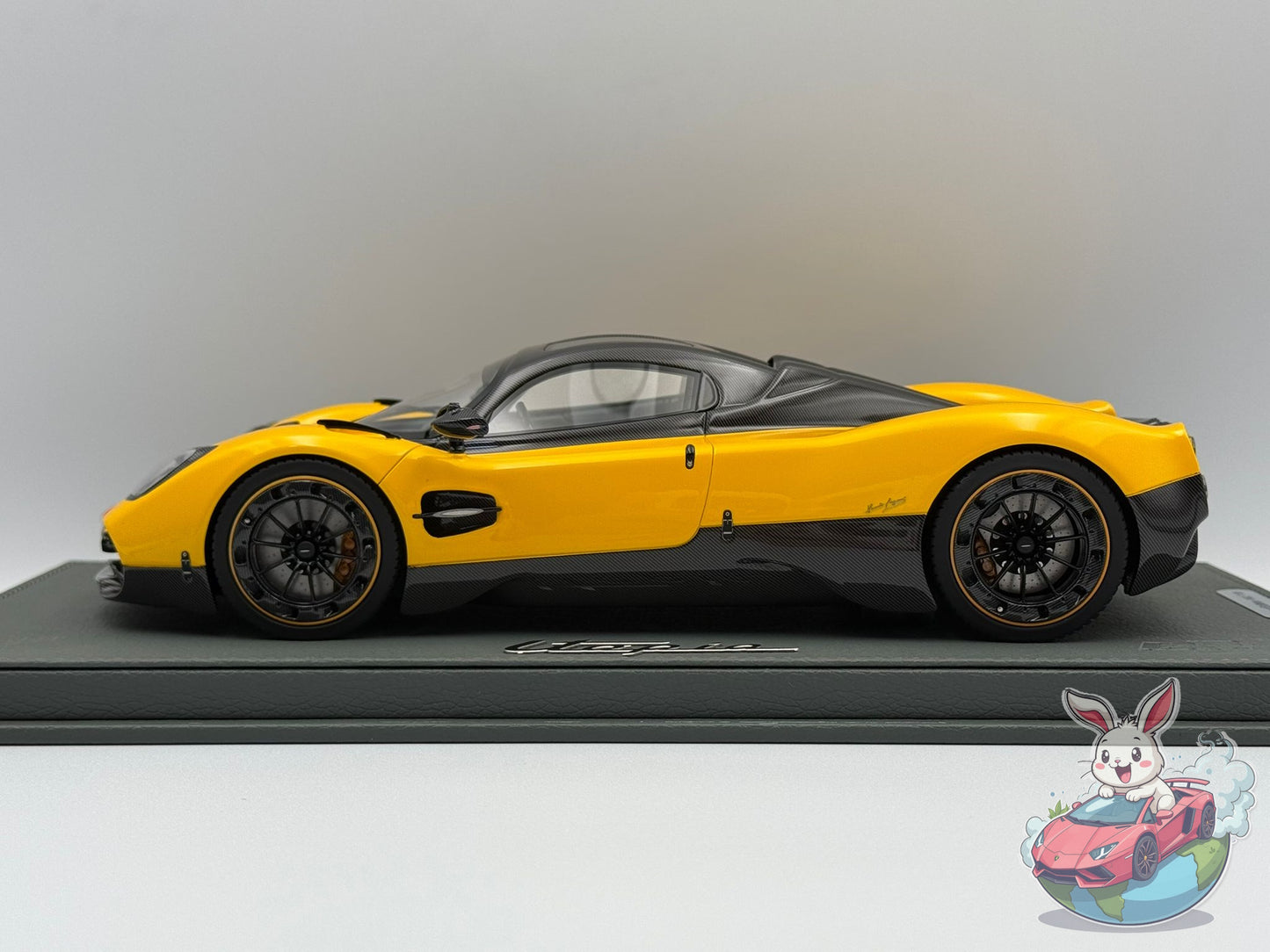 BBR 1:18 Pagani Utopia (Giallo Ginevra)