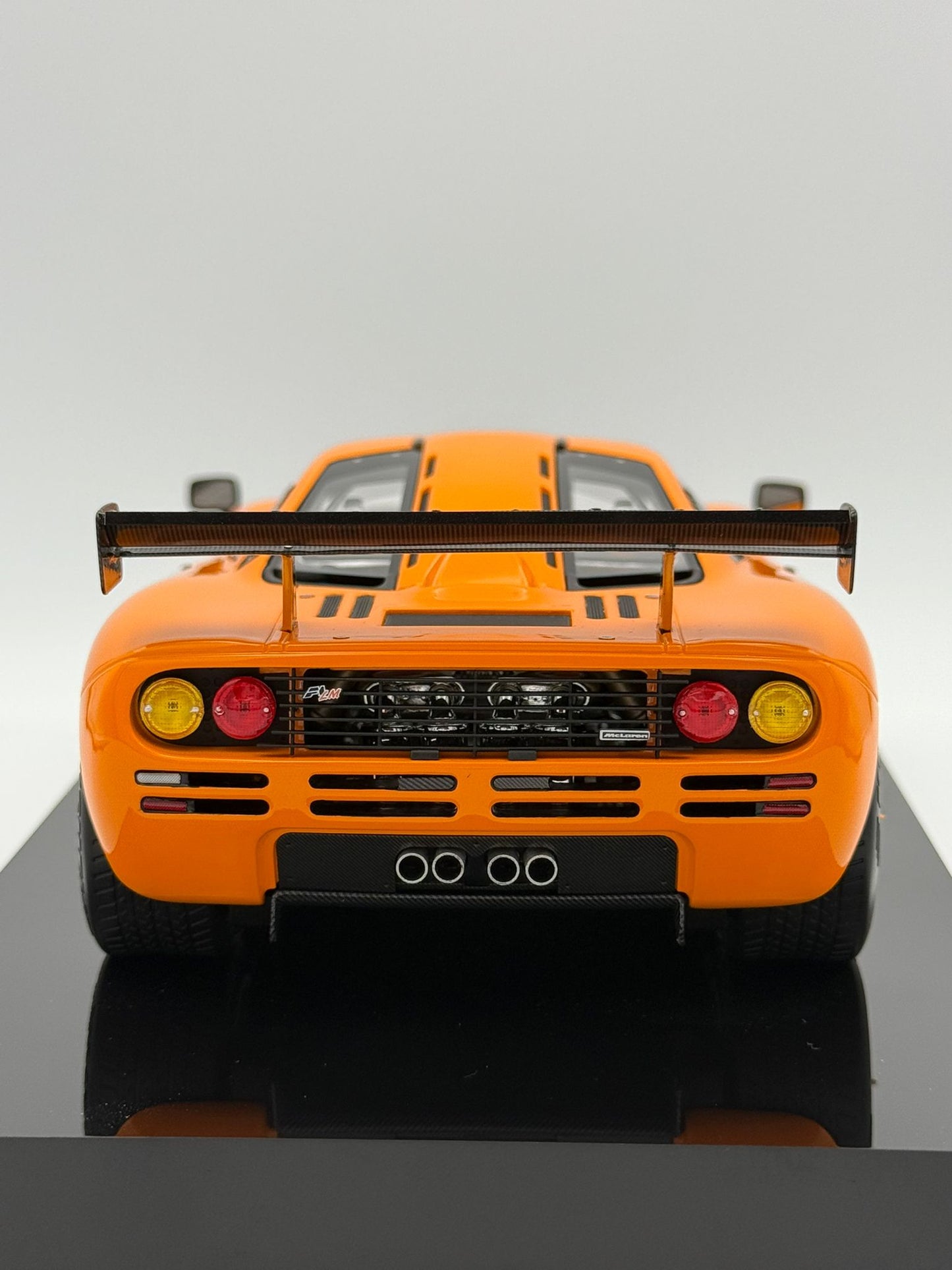 Amalgam 1:18 McLaren F1 LM