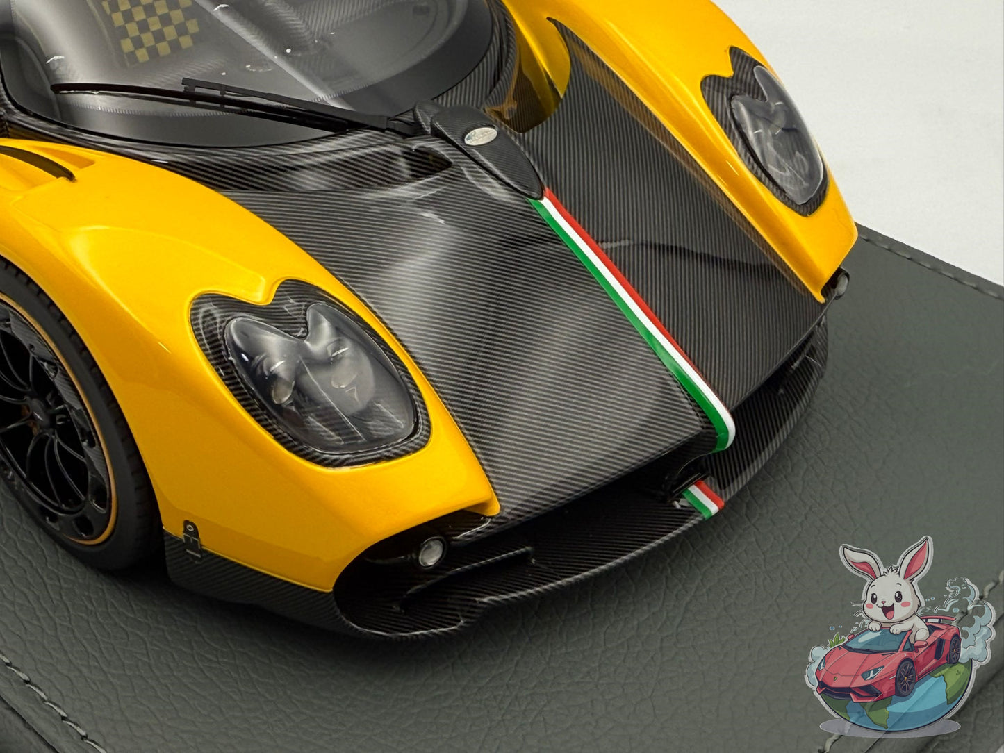 BBR 1:18 Pagani Utopia (Giallo Ginevra)