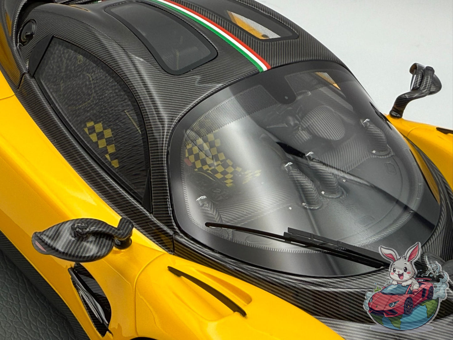 BBR 1:18 Pagani Utopia (Giallo Ginevra)