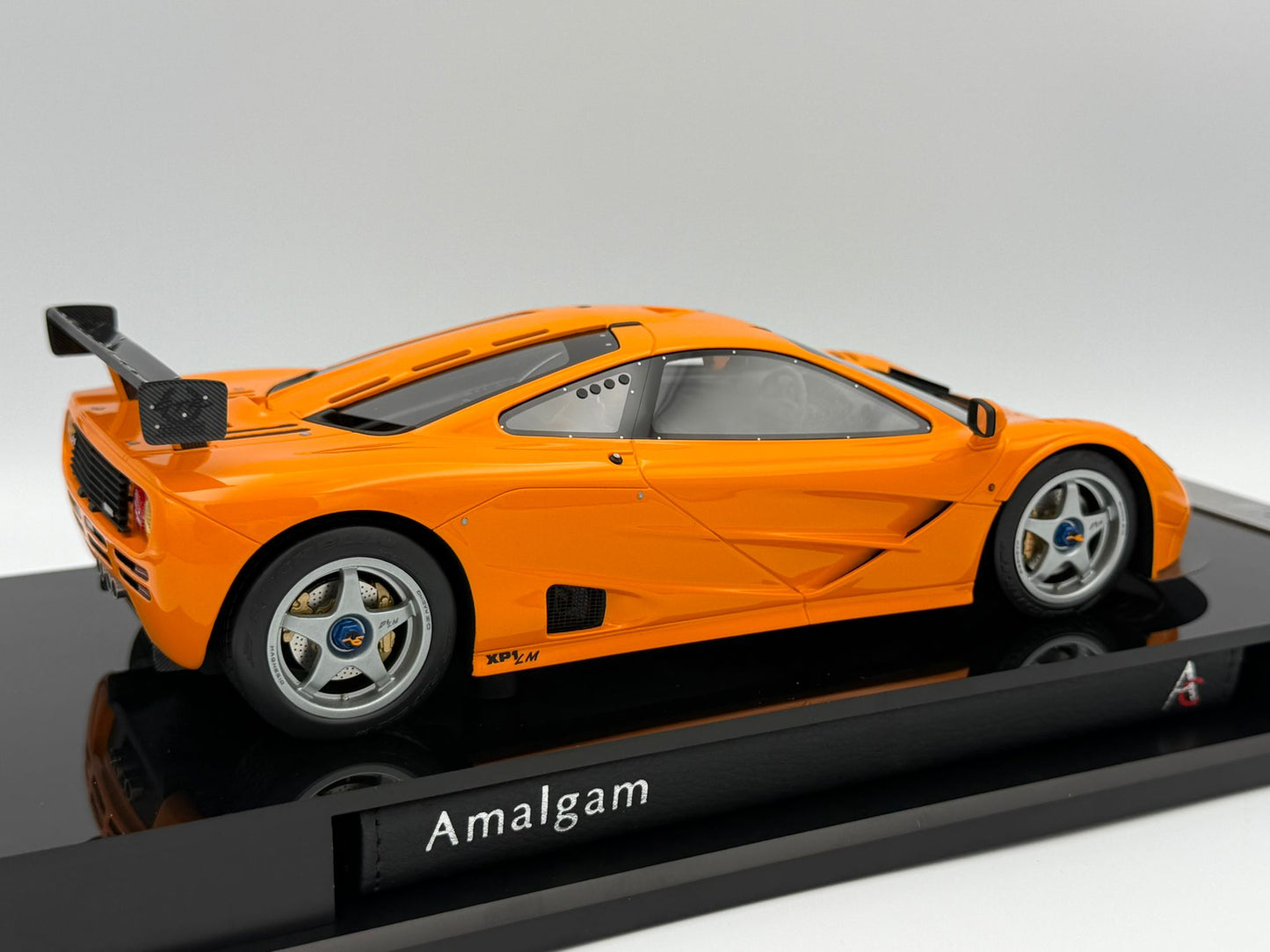 Amalgam 1:18 McLaren F1 LM
