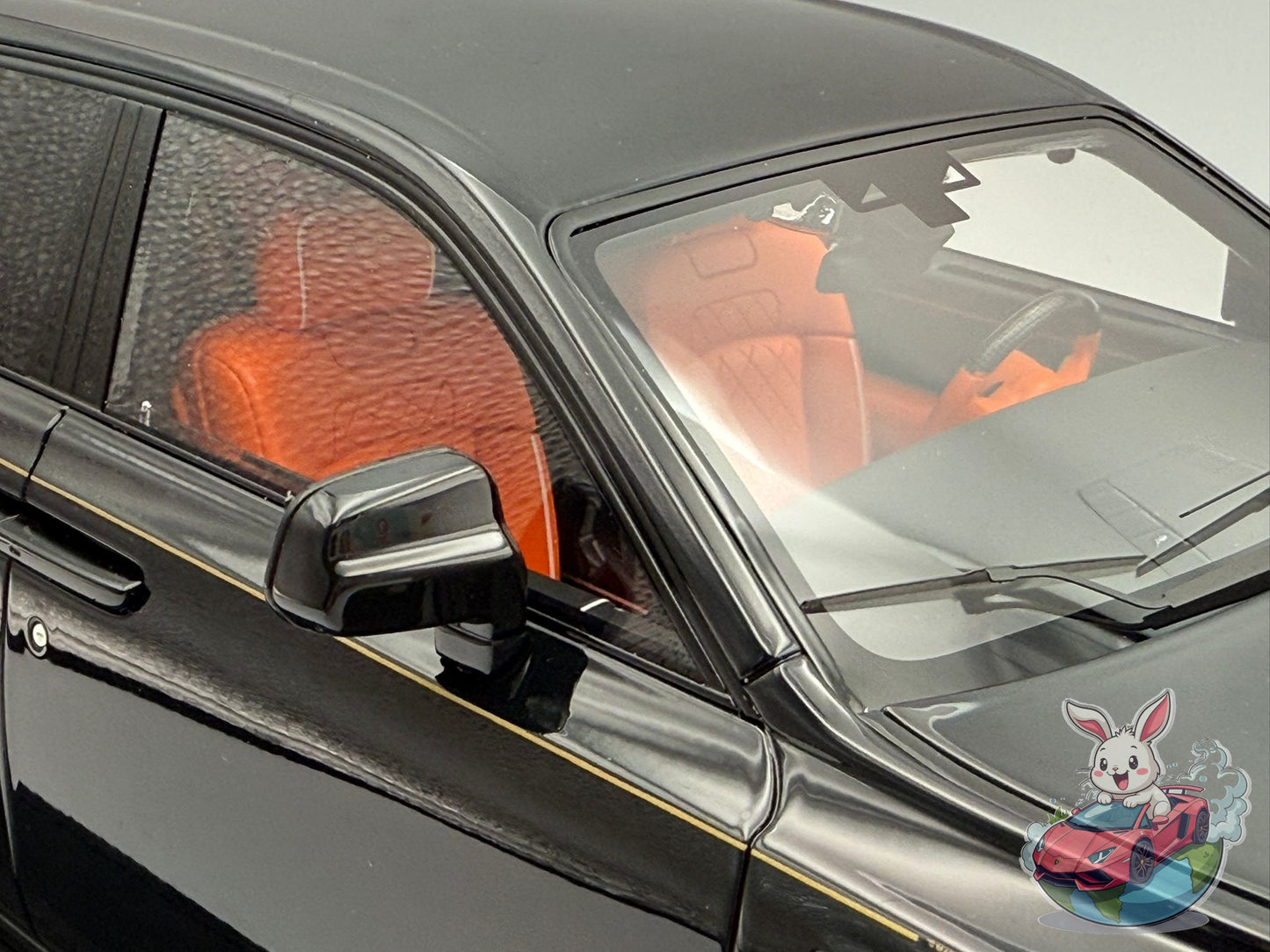 VMB 1:18 Rolls-Royce Phantom MANSORY VIII Gloss Black