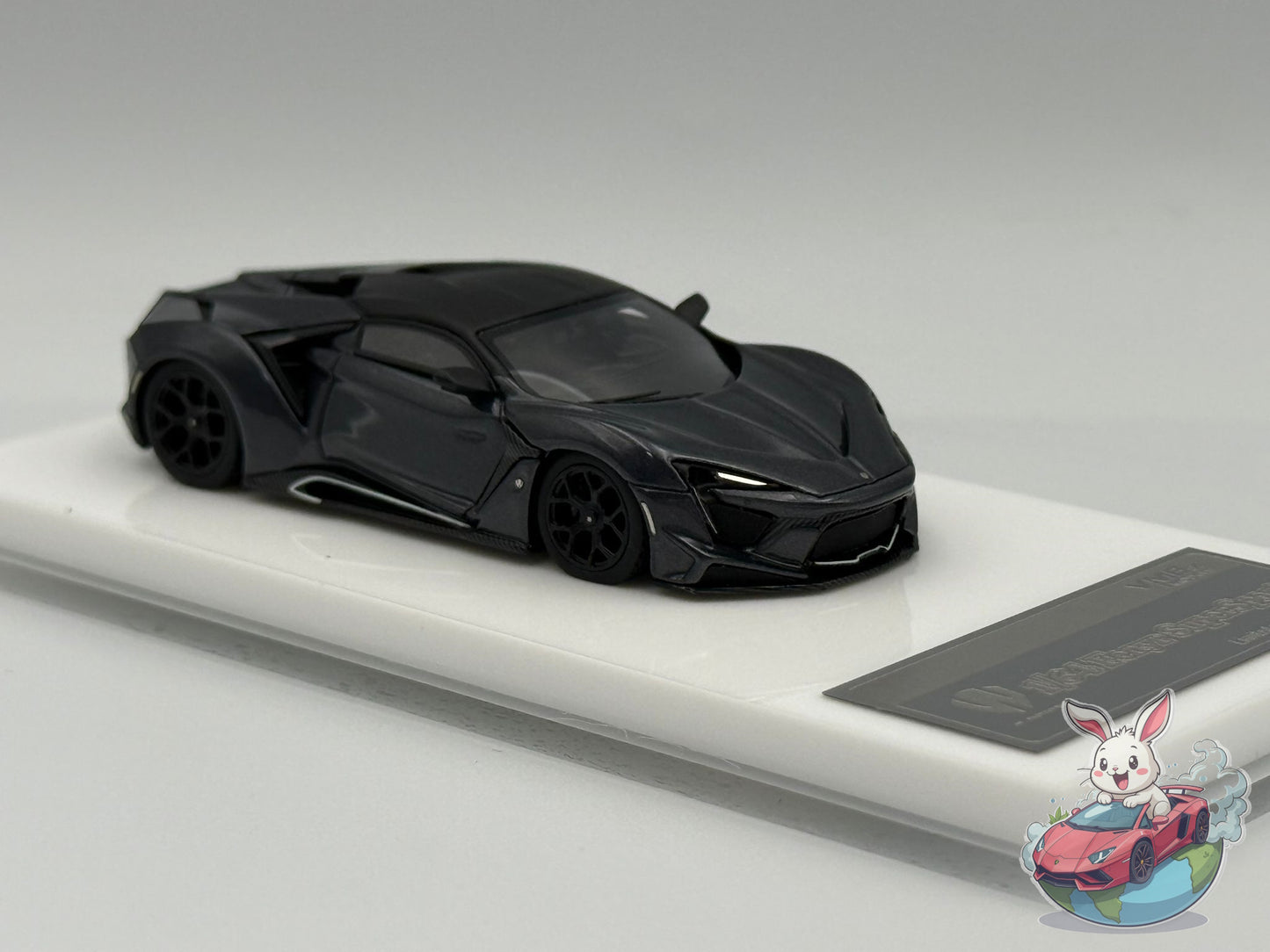 VMB 1:64 Fenyr Supersport (Silver Black + Matte Black)