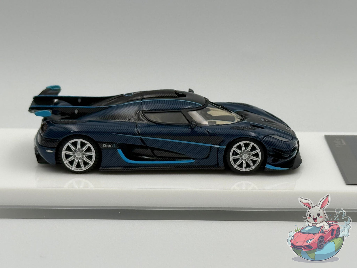 VMB 1:64 Koenigsegg One:1 (Blue Carbon) - Star Wheel Ver.