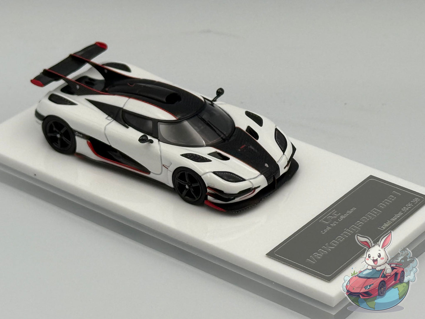 CAC x VMB 1:64 Koenigsegg One:1 (White)
